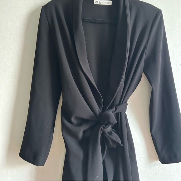 Zara Black Long Sleeves Wrap Dress - Picture 4 of 11
